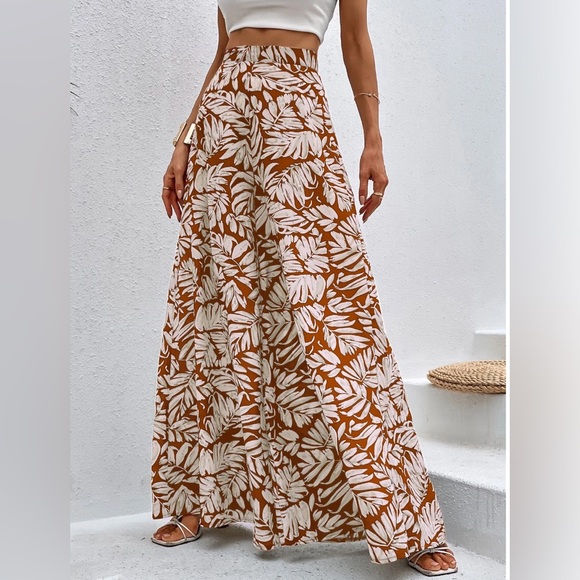 Boho Tropical Print Wide Leg Pants - Picture 2 of 6